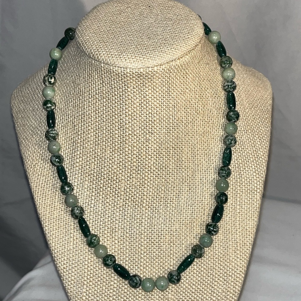 Elegant Green Beaded  925 silver necklace